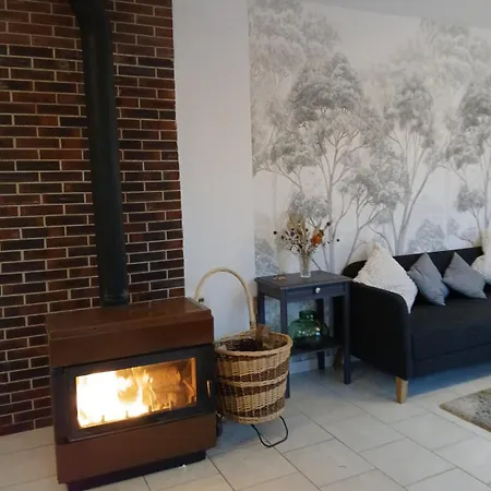 La Maison Du Verger بيت للعطل *